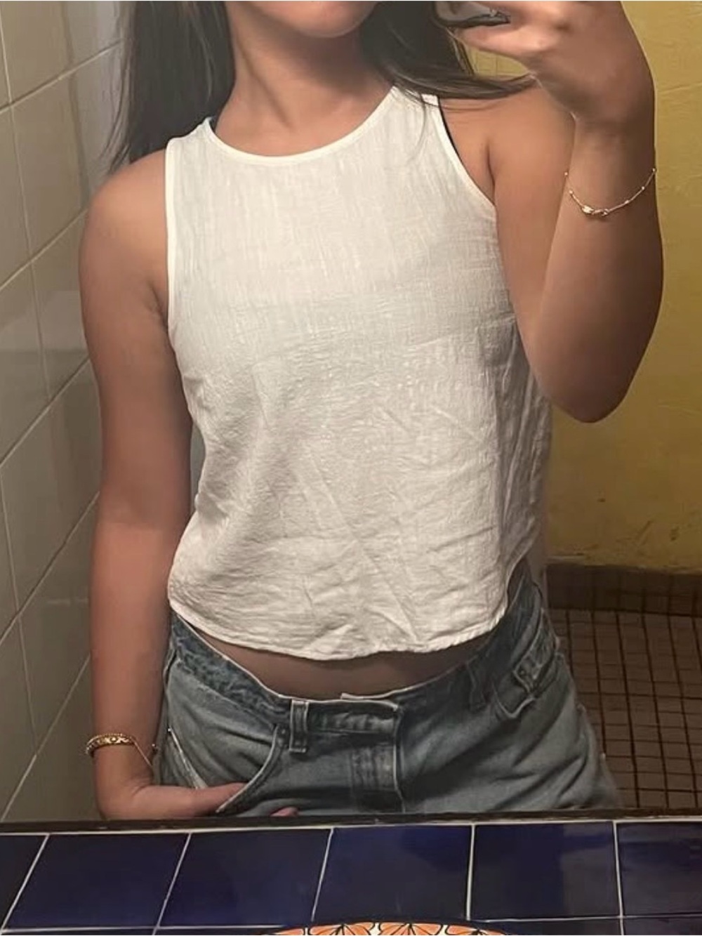 Stradivarius linen blend tank - Picture 2 of 4